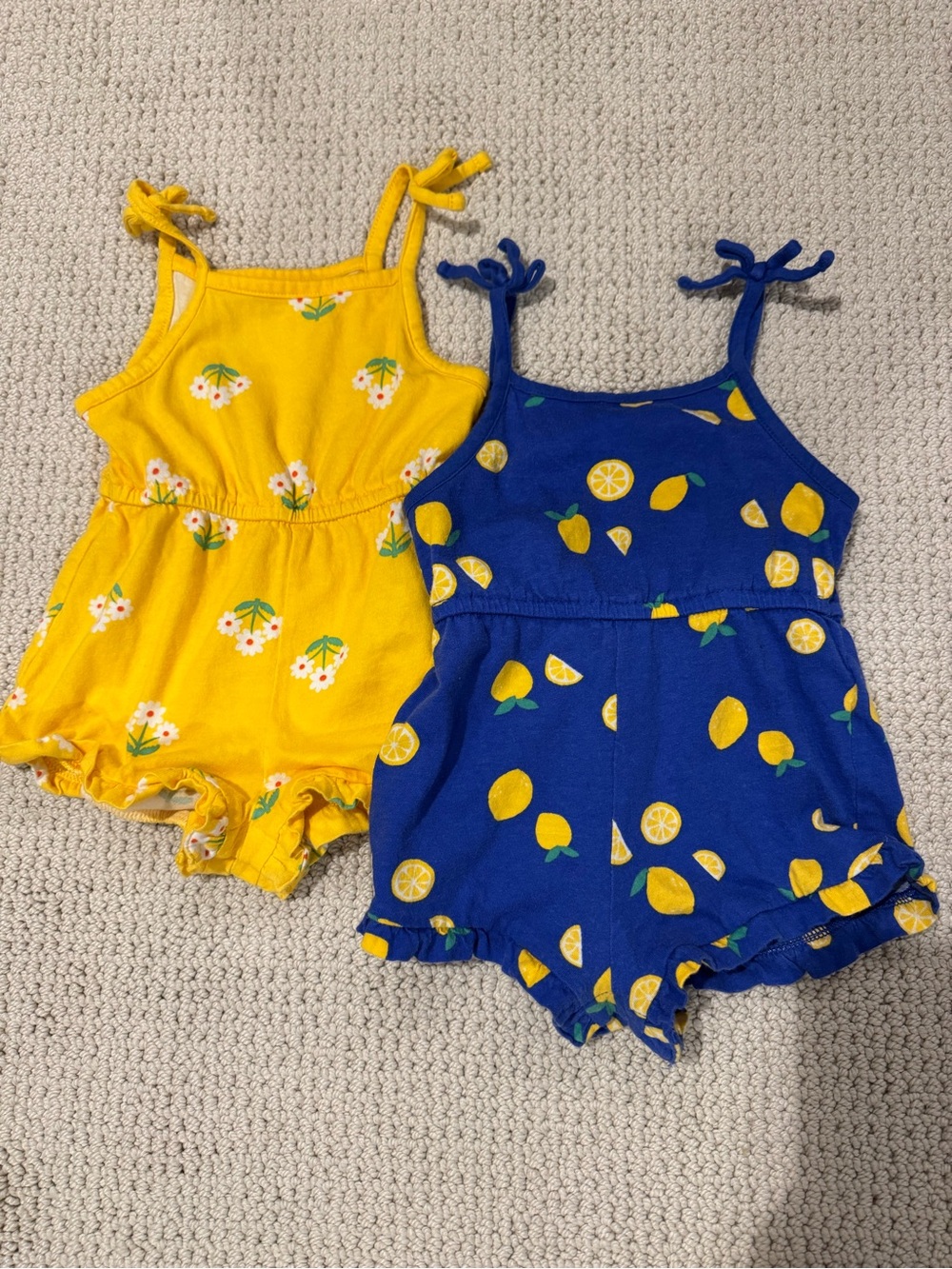 2 Old Navy rompers size 12-18 months